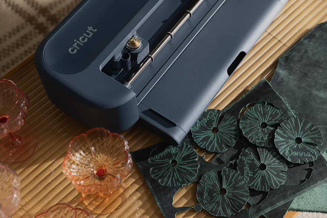 Cricut Maker 5 Bundle Essentials