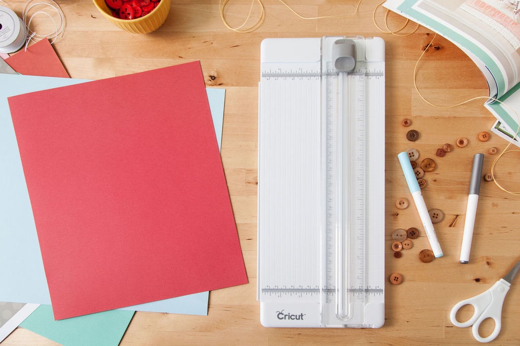 Cricut Guillotina Portátil