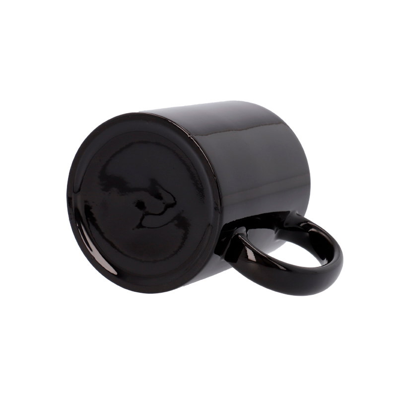 Taza mágica negra personalizable