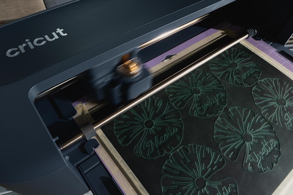 Cricut Punta de Grabado + Portacuchillas