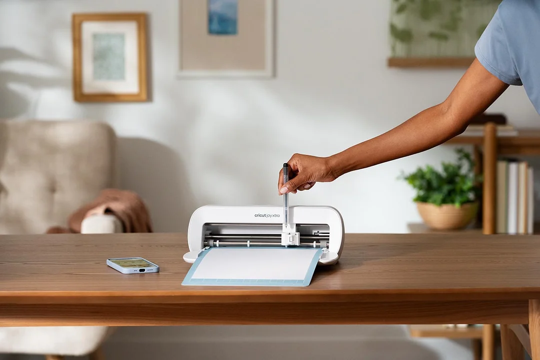 Cricut Set de Bolígrafos Punta Extrafina | 0.3 mm + Adaptador