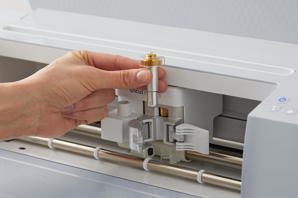 Cricut punta de grabado con portacuchillas
