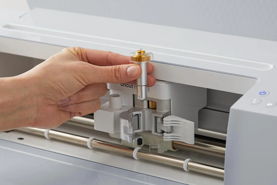 Cricut punta de grabado con portacuchillas