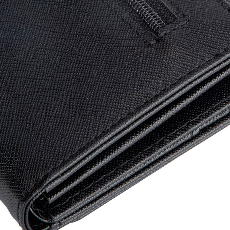 Cartera con monedero grande color negro